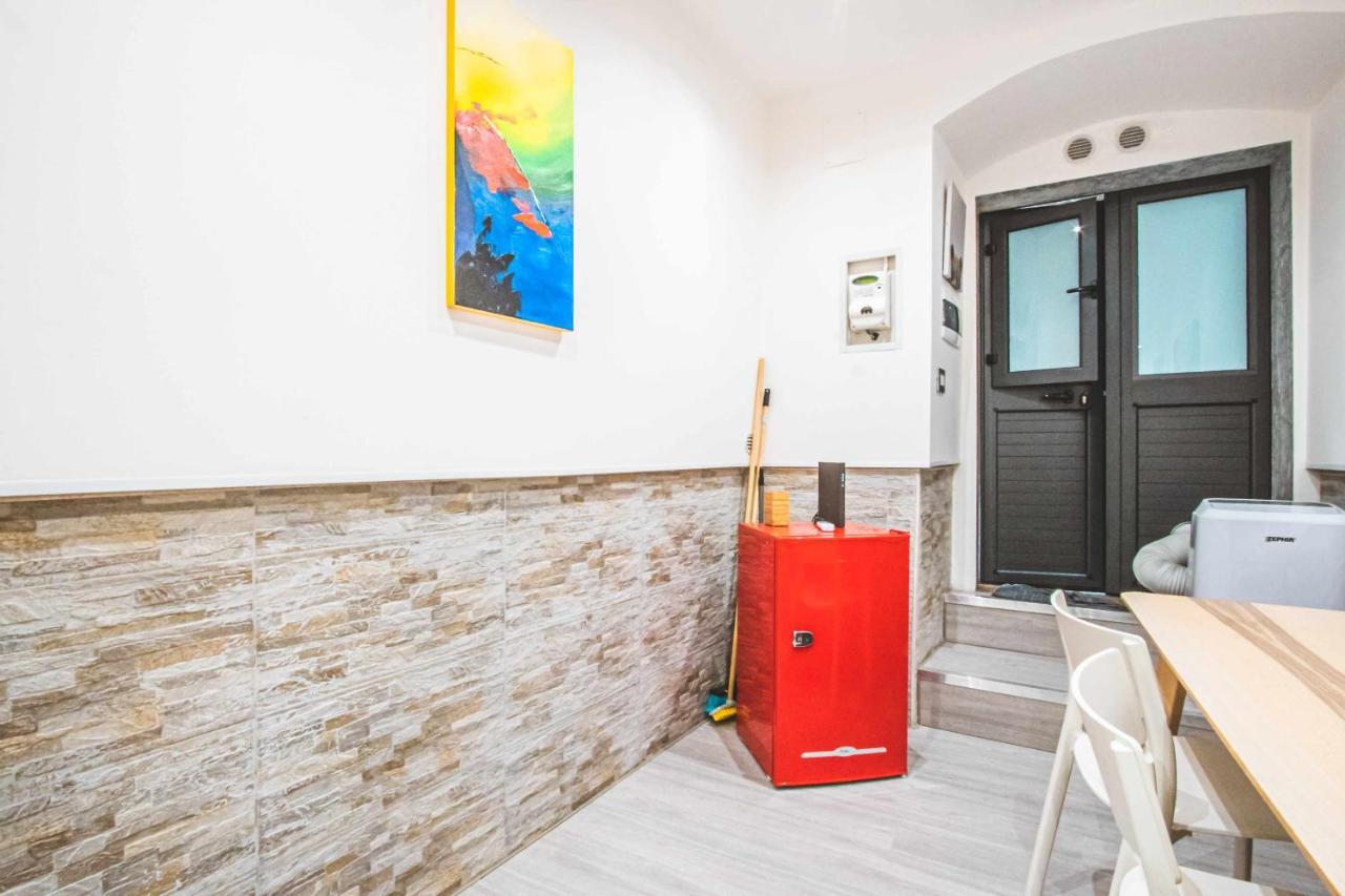 The Castle Apartment Bari Esterno foto